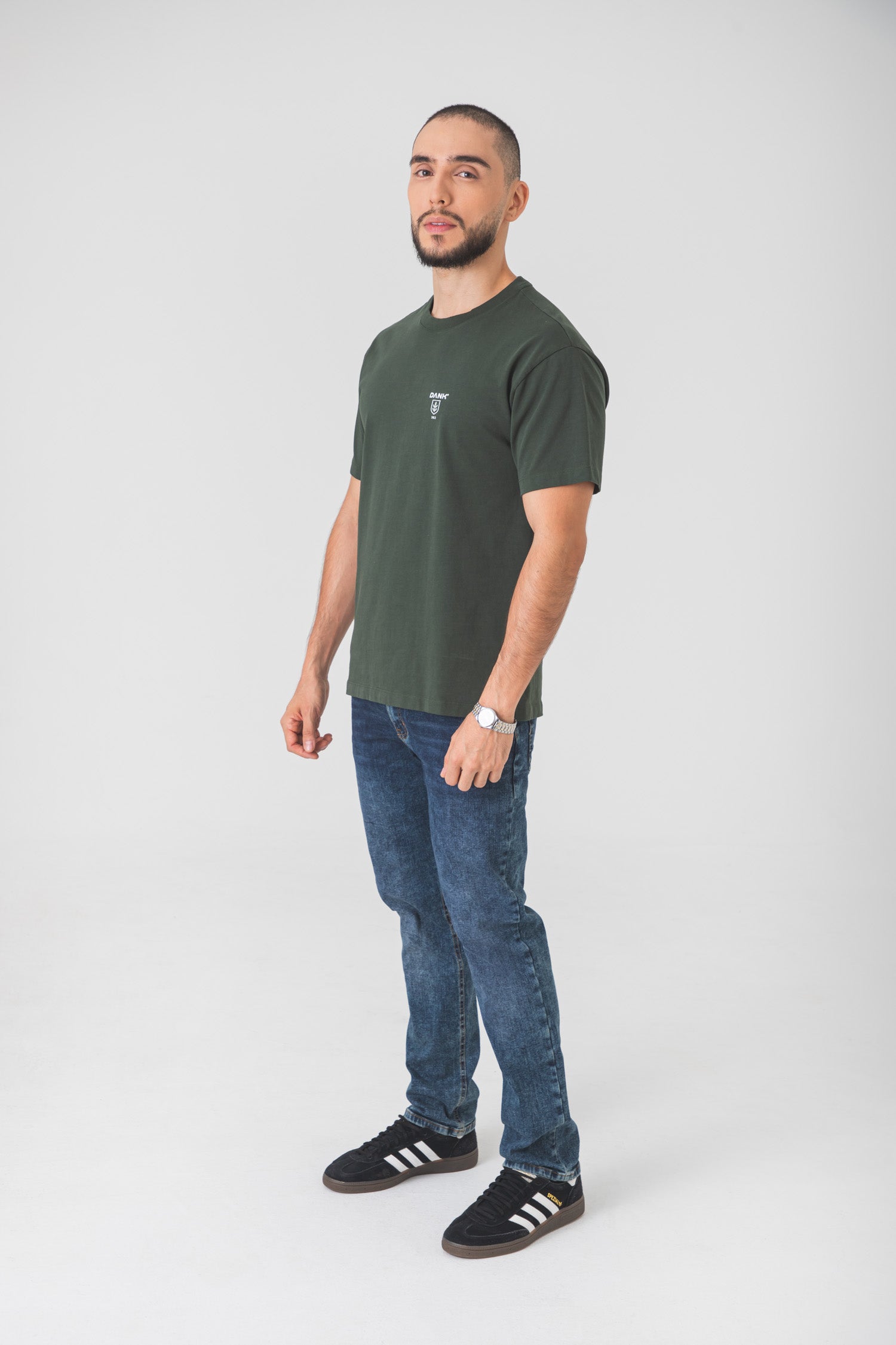Camiseta Regular Earth Club DANK