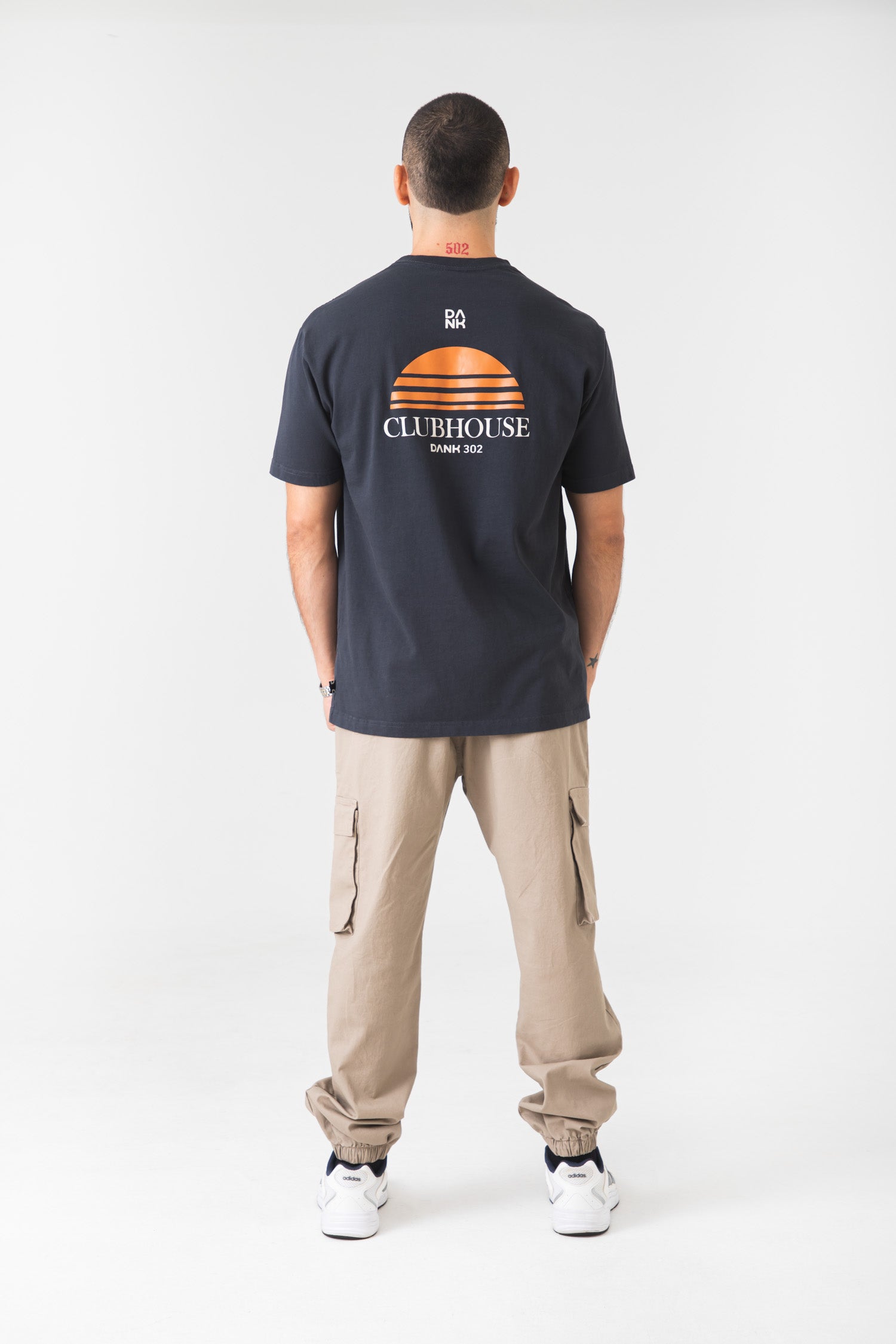 Camiseta Regular Earth Club Esencial DANK